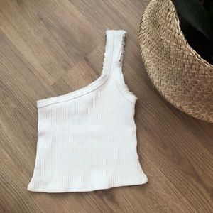 One shoulder cropped top